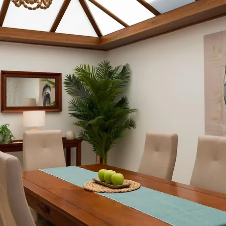 Вилла Maria Коста Бланка